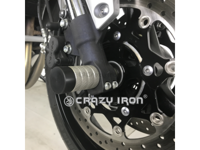 Пеги в ось переднего колеса SUZUKI GSR750 CRAZY IRON