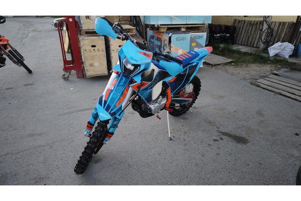 Мотоцикл GR8 F300A (4T CB300RL ) Enduro RR