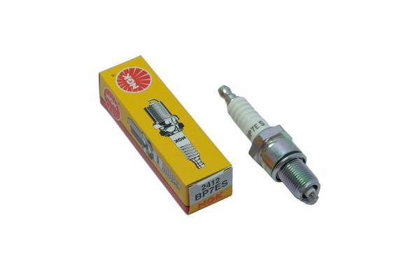 Свеча зажигания NGK BP7ES