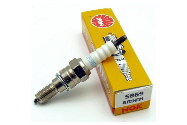 Свеча зажигания NGK ER9EH 