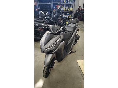 Скутер VMC Inferno 170 Серый