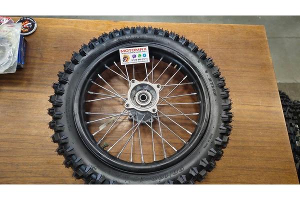 VMC Колесо в сборе с резиной KXD R14 (SY)