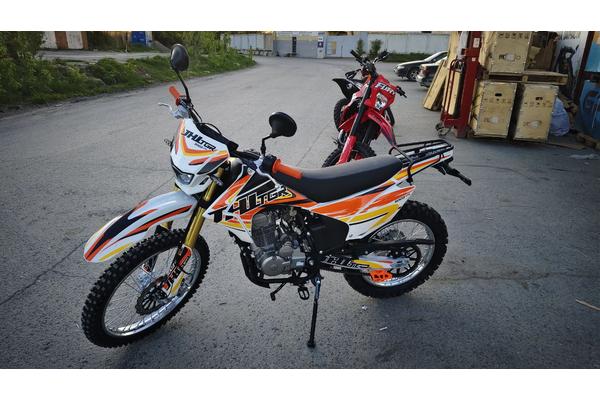 Мотоцикл JHL S003 250cc Оранжевый