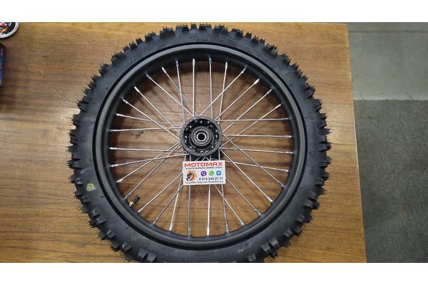 VMC Колесо в сборе с резиной Kenda R17 (SY)