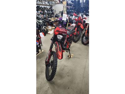 Мотоцикл Sanchez Maniac CB300F