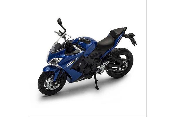 Модель мотоцикла Suzuki GSX S1000F